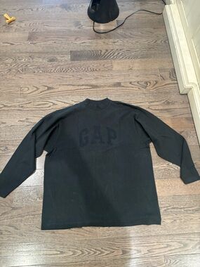 Yeezy Black Long-Sleeve Crewneck Shirt with Subtle Logo